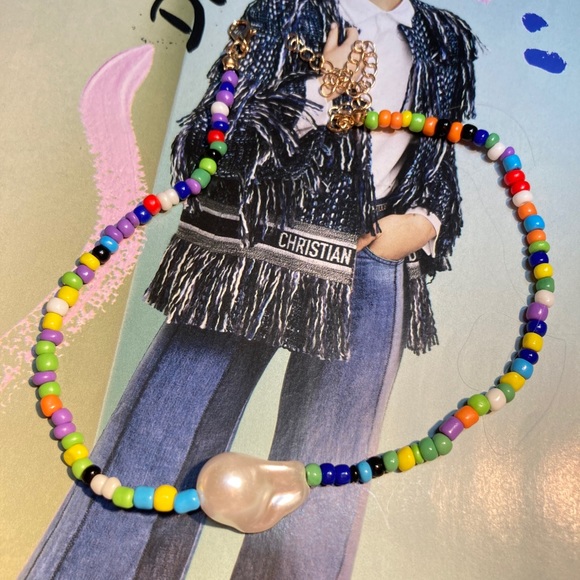 Big Baroque Imitation Pearl Colorful Bead Rainbow Choker - Picture 6 of 6
